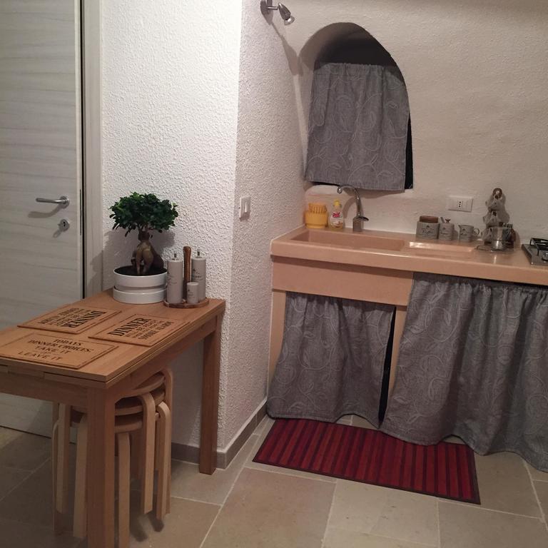 Appartamento Annamaria Ostuni Cameră foto